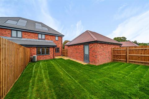 3 bedroom semi-detached house for sale - Lavington Lane, West Lavington