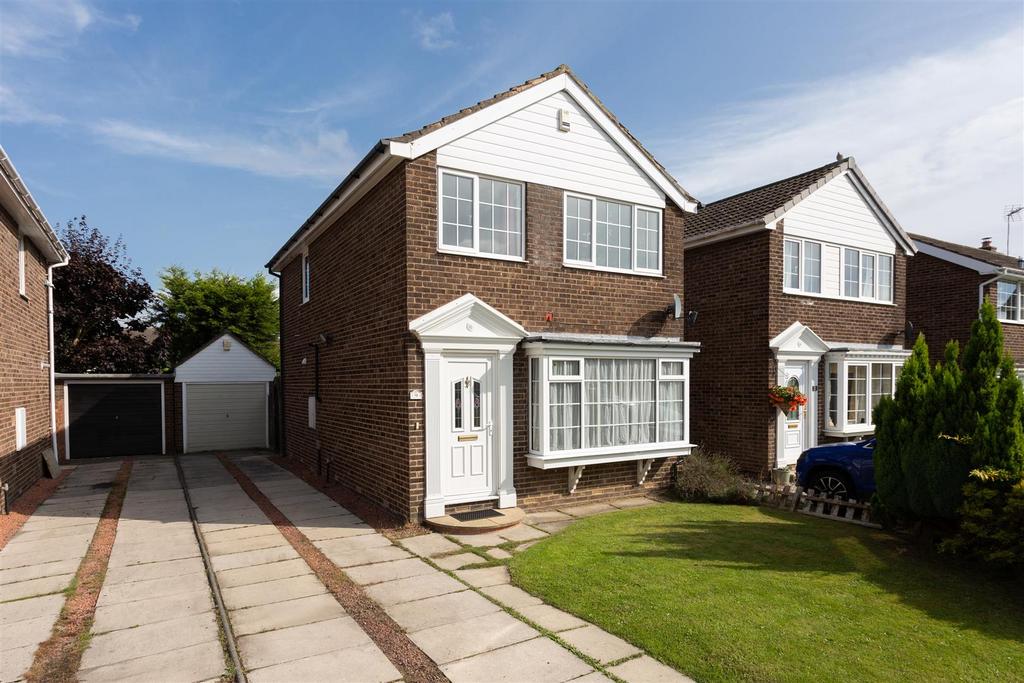 West Nooks, Haxby, York 3 bed detached house for sale £300,000