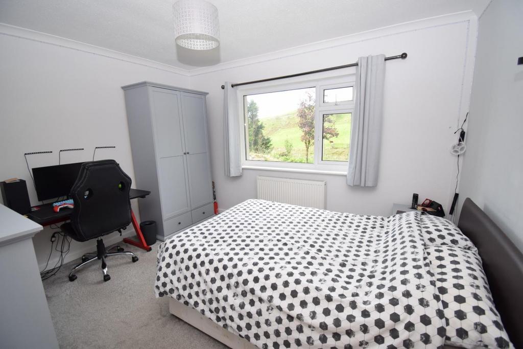 Bedroom 3.JPG