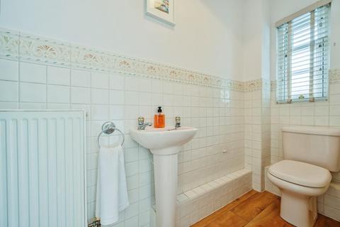 8 Cotton Close, Alrewas, Burton-on-trent, DE13 7BF