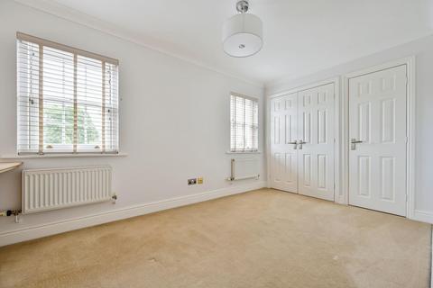 8 Cotton Close, Alrewas, Burton-on-trent, DE13 7BF
