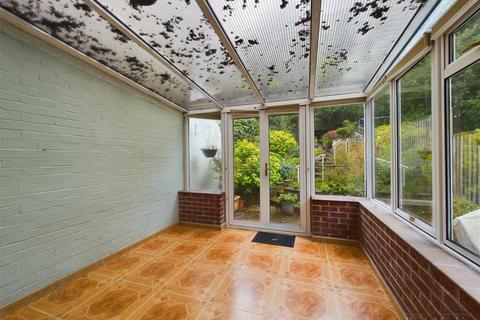 211 Markfield, Croydon, CR0 9HU