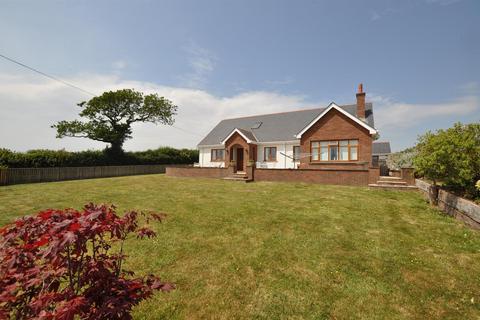 4 bedroom detached bungalow for sale, Llangain, Carmarthen