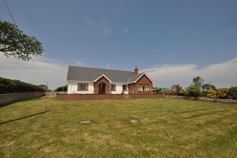 4 bedroom detached bungalow for sale, Llangain, Carmarthen