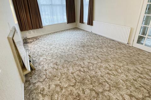 9 Harpur Road, Walsall, WS4 2DN