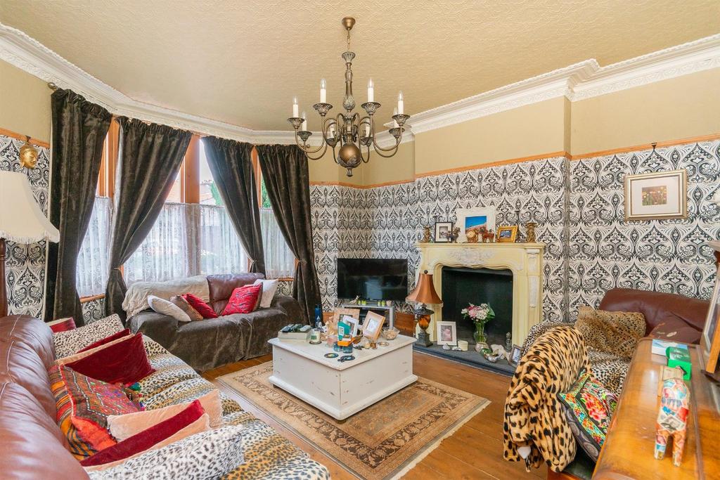 Jubilee Road, St. 4 bed semidetached house for sale £650,000
