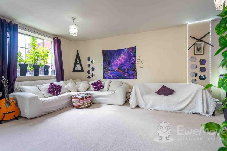 Living/Dining Room