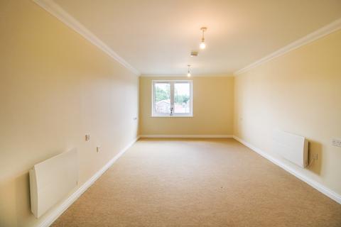 1 bedroom retirement property for sale, Yates Lodge, 118 Victoria Road, Farnborough , Hampshire, GU14