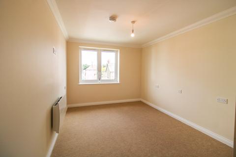 1 bedroom retirement property for sale, Yates Lodge, 118 Victoria Road, Farnborough , Hampshire, GU14