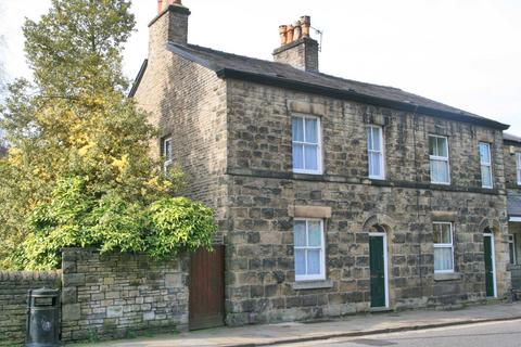 3 bedroom terraced house to rent, Palmerston Street, Bollington