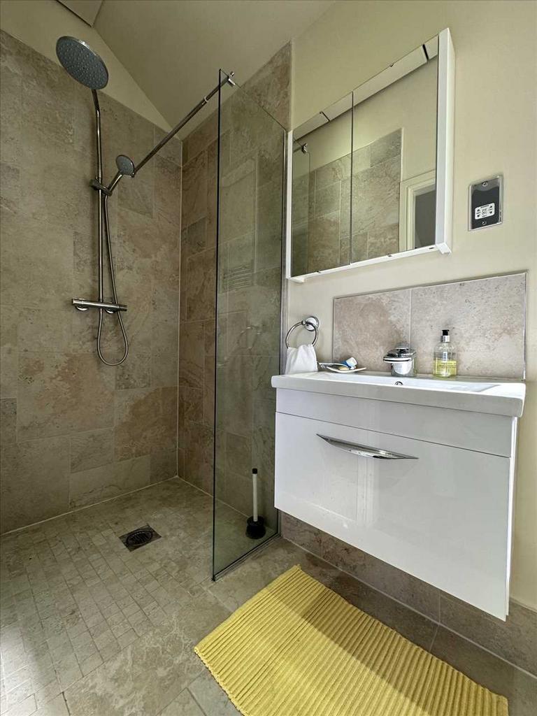 Ensuite Shower Room