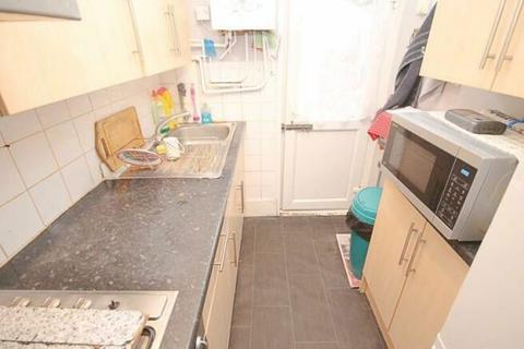 45 Wargrave Road, Harrow, HA2 8LL