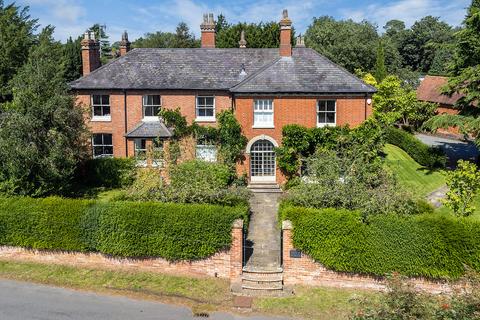 The Old Vicarage Church Road, Claverdon, Warwick, CV35 8PD