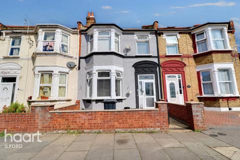 3 bedroom terraced house for sale, Henley Road, Ilford