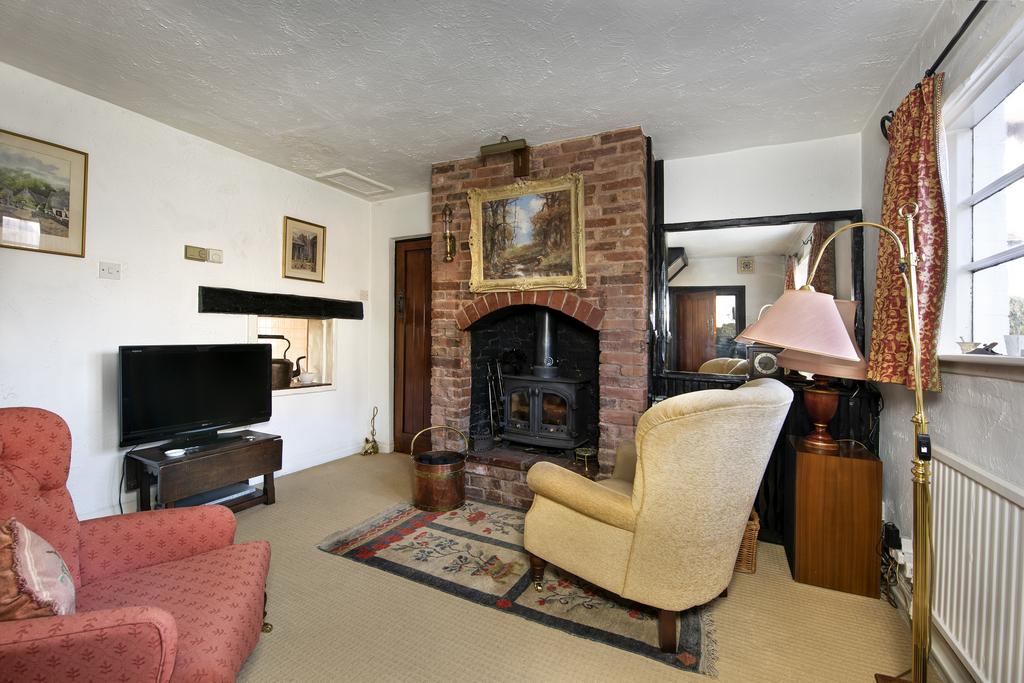Park Drive, Four Oaks 3 bed detached house for sale £650,000