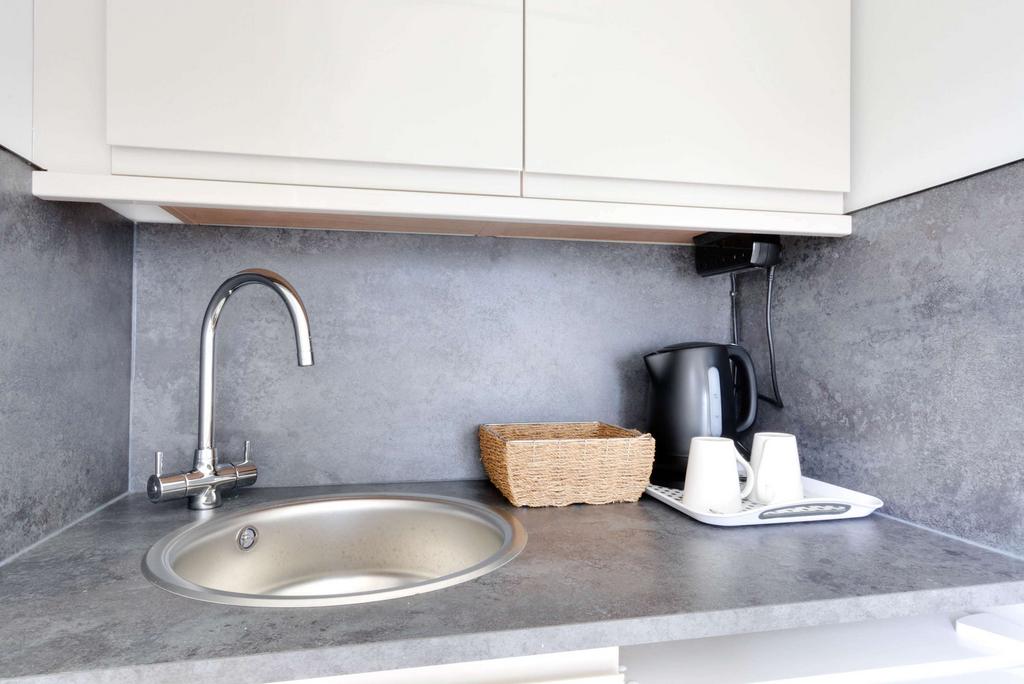 Annex Kitchenette