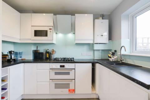 1 The Brambles, Trowbridge, BA14 8RB