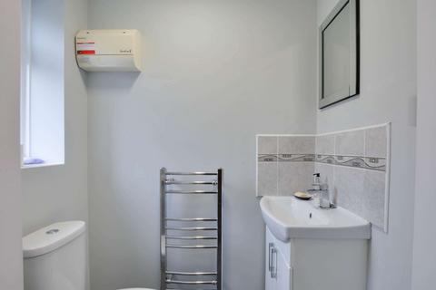 1 The Brambles, Trowbridge, BA14 8RB