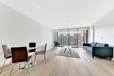 2 bedroom apartment to rent, Commodore House, Royal Wharf, London, E16