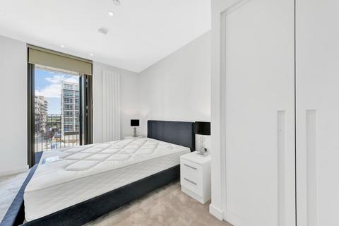 2 bedroom apartment to rent, Commodore House, Royal Wharf, London, E16