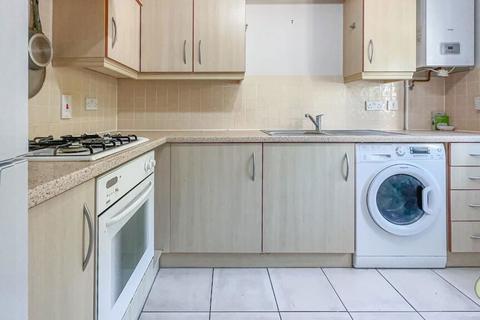 9 Howell Close, Arborfield, Reading, RG2 9GN