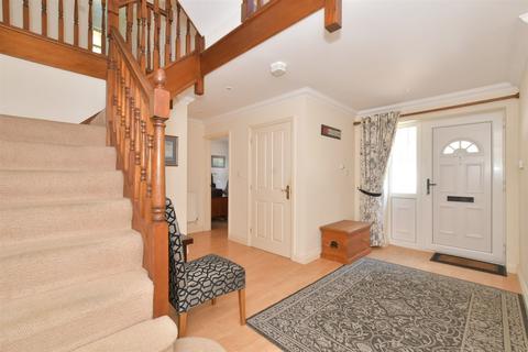 6 bedroom detached house for sale, Lady Bettys Drive, Fareham, Hampshire