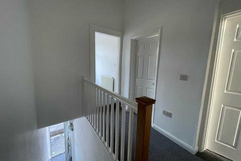 2 bedroom flat to rent, Carley Road, Sunderland SR5