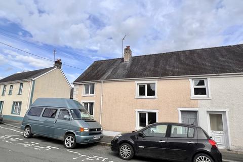 2 bedroom end of terrace house for sale, Water Street, Llandovery, Carmarthenshire.