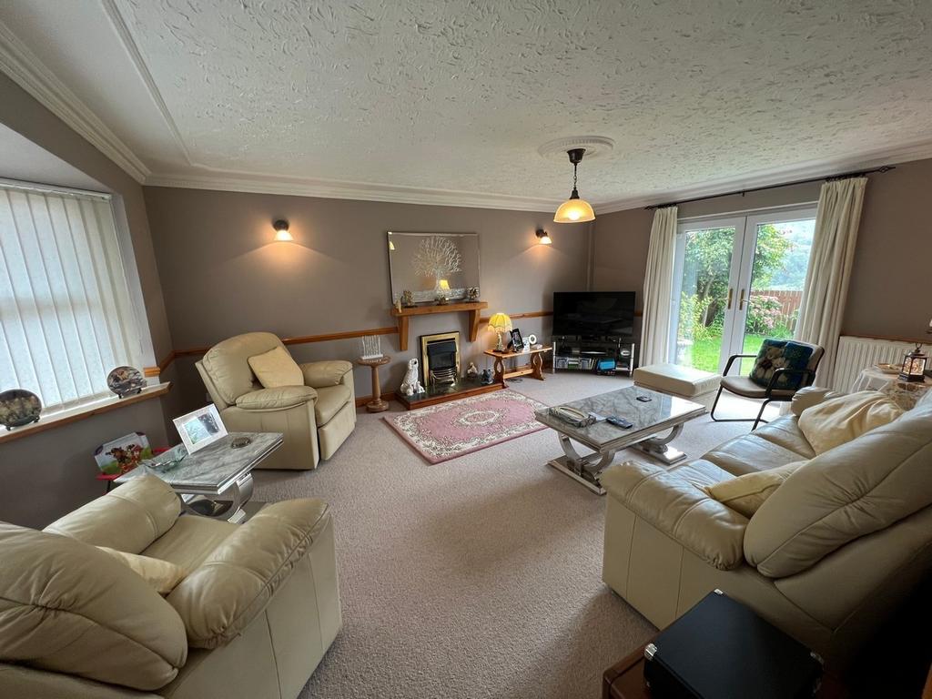 Marjorie Street Trealaw Tonypandy 3 bed detached bungalow for sale