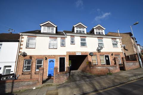 1 bedroom apartment for sale, Ryans Court, Ridgway Road, Luton, Bedfordshire, LU2 7RS