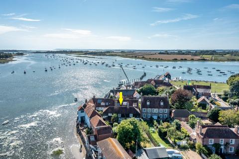 2 bedroom terraced house for sale, High Street, Bosham, Chichester, West Sussex