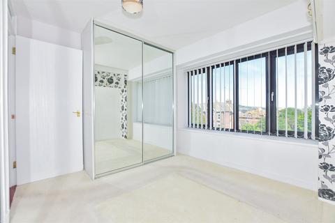 1 bedroom flat for sale, Castle Hill Avenue, Folkestone, Kent