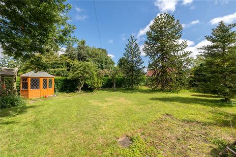 3 bedroom terraced house for sale, High Street, Leadenham, Lincoln, Lincolnshire, LN5