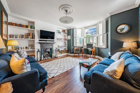 103a Knatchbull Road, London, SE5 9QU
