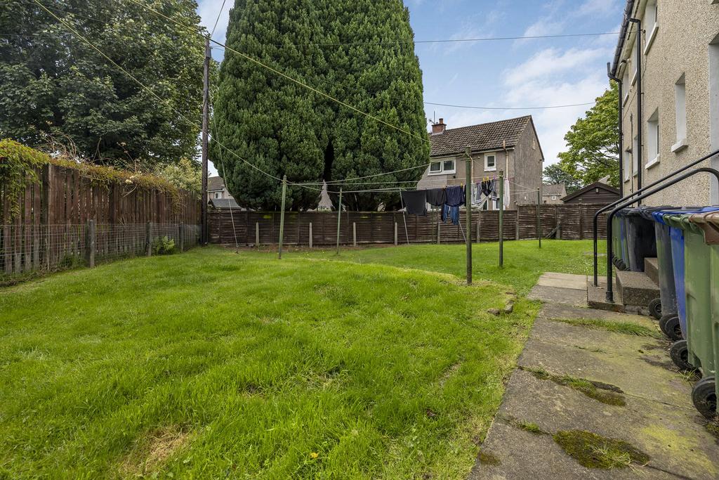 Willow Drive, Johnstone 1 bed flat £595 pcm (£137 pw)