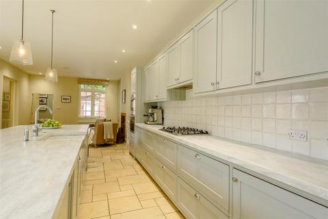 38 Carpenter Road, Birmingham, B15 2JJ