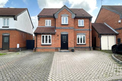 4 bedroom detached house for sale - Chadwick Drive, Harold Wood, Romford
