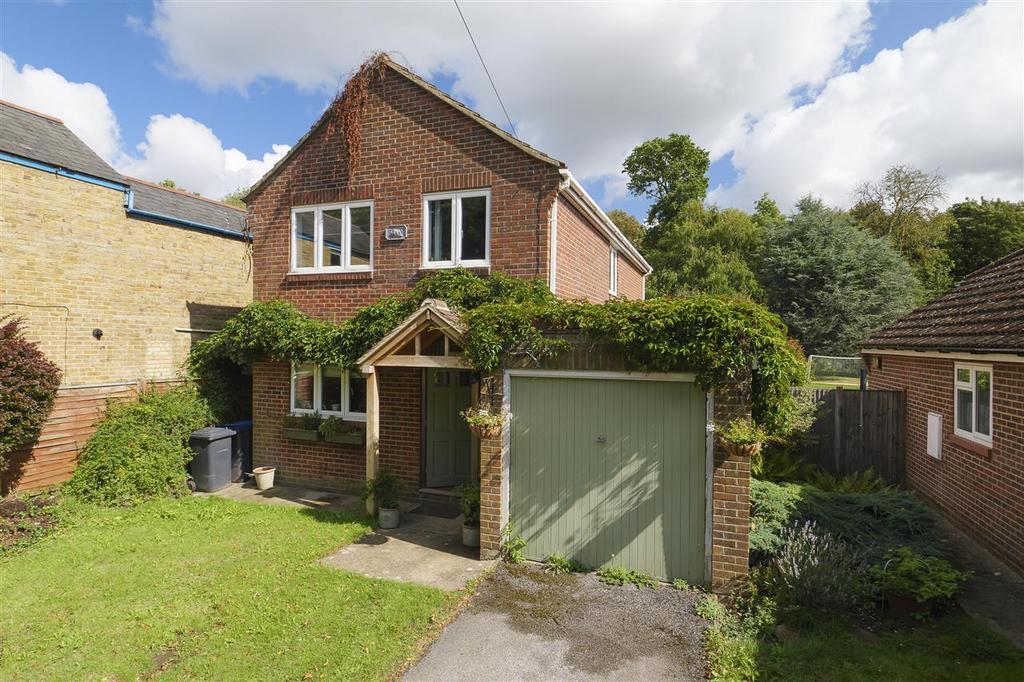 Bradgate, School Lane, Bekesbourne 4 bed detached house for sale £525,000