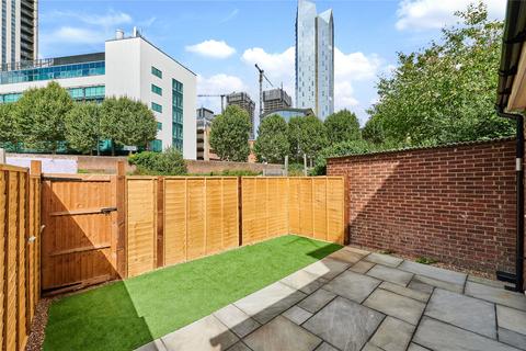 16 East Ferry Road, London, E14 3LA