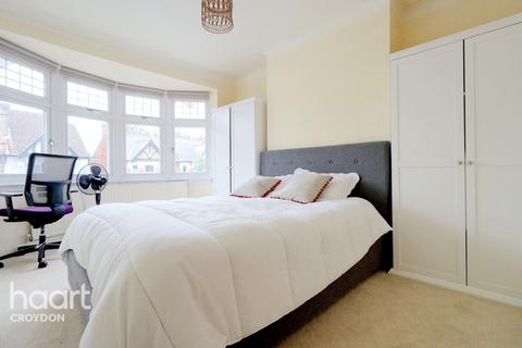 4 bedroom end of terrace house for sale, Waddon Park Avenue, Croydon