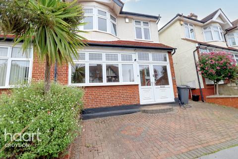 22 Waddon Park Avenue, Croydon, CR0 4LU