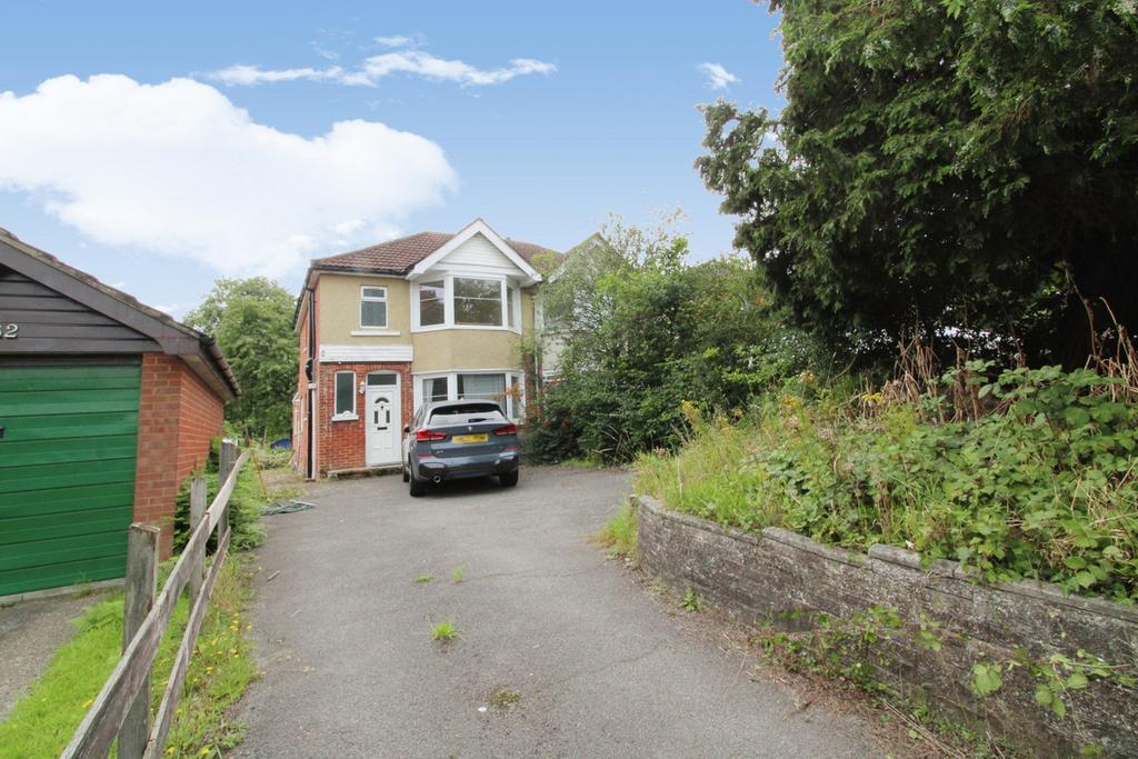 Southampton SO16 3 bed semidetached house £269,950