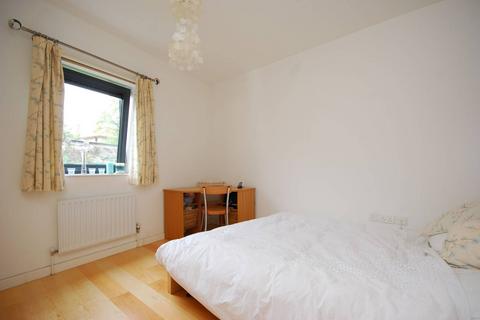 1 bedroom flat for sale, Grove Vale, East Dulwich, London, SE22