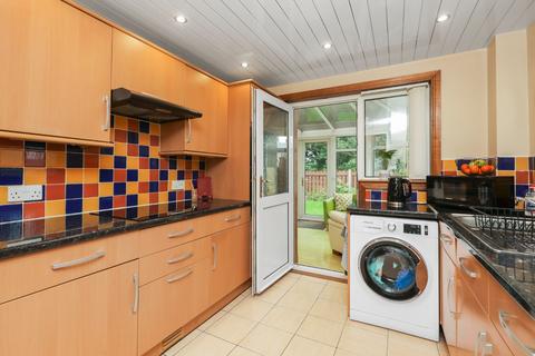 19 Balfour Terrace, Penicuik, EH26 0LY
