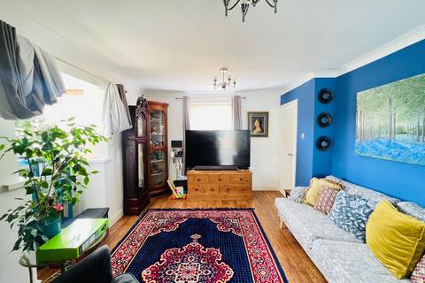 3 bedroom semi-detached house for sale - Queen Square, Tredegar