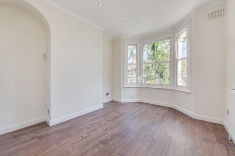 2 bedroom flat to rent, Oglander Road,  Peckham, SE15