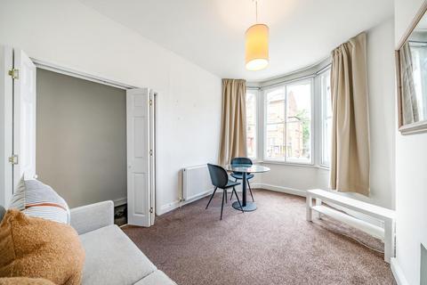 1 bedroom maisonette for sale - Queenstown Road, Battersea