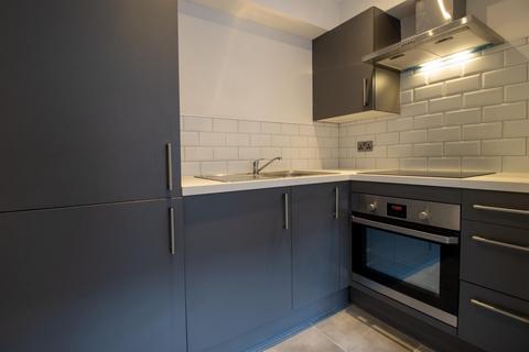 1 bedroom flat for sale - George Street Apartments, Broadacre House, George Street, Bradford. BD1