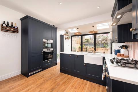 5 Pantile Road, Weybridge, KT13 9PY
