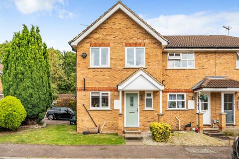 24 Malden Fields, Bushey, WD23 2QA
